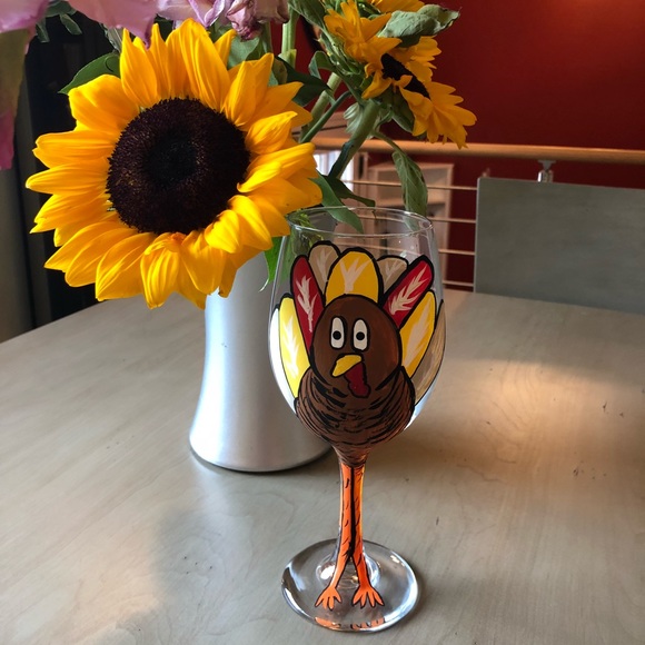 HAND CRAFTED Thanksgiving Wineglass - Picture 2 of 4
